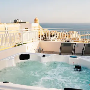 https://avalon-boutique.hotelssaintjulians.com