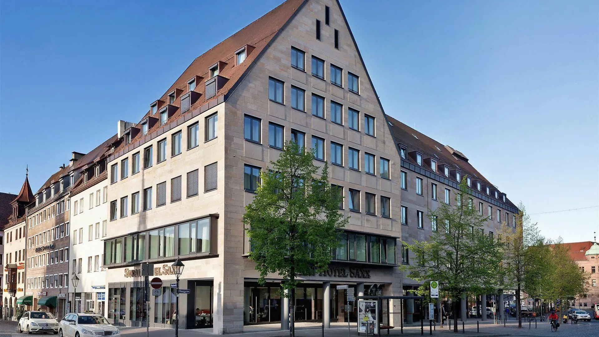 Sorat Hotel Saxx Nuernberg contacts